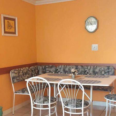 Emmy Apartman Hajdúszoboszló Exterior foto